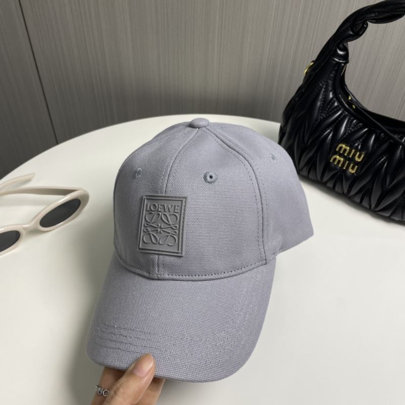 Loewe Caps